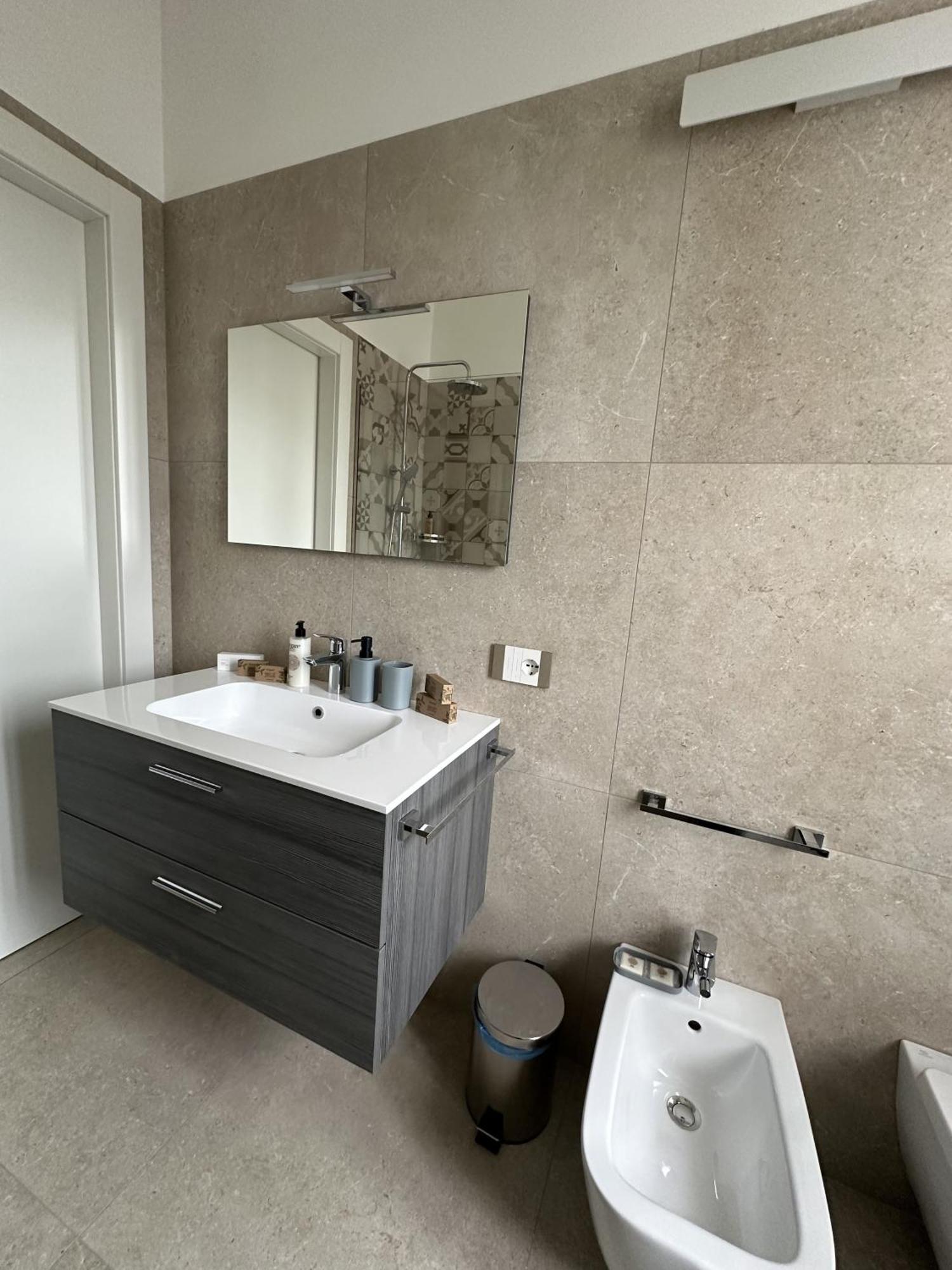 Appartamento Deluxe Fronte Ospedale Леньяго Экстерьер фото
